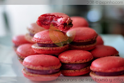 Macarons rosa y frambuesa