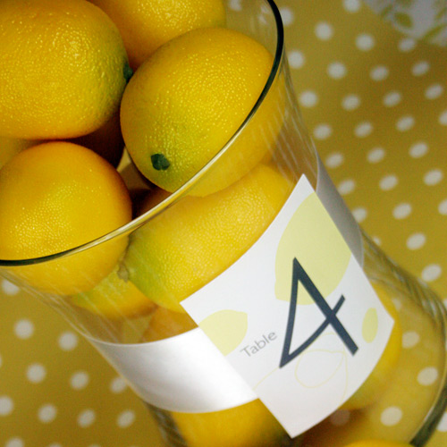  ways that I've seen to incorporate lemons into the wedding decorations