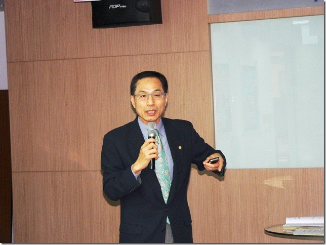 P1370024