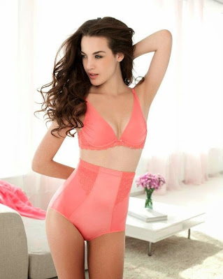 Marcella Sbraletta sexy Triumph lingerie models photoshoot