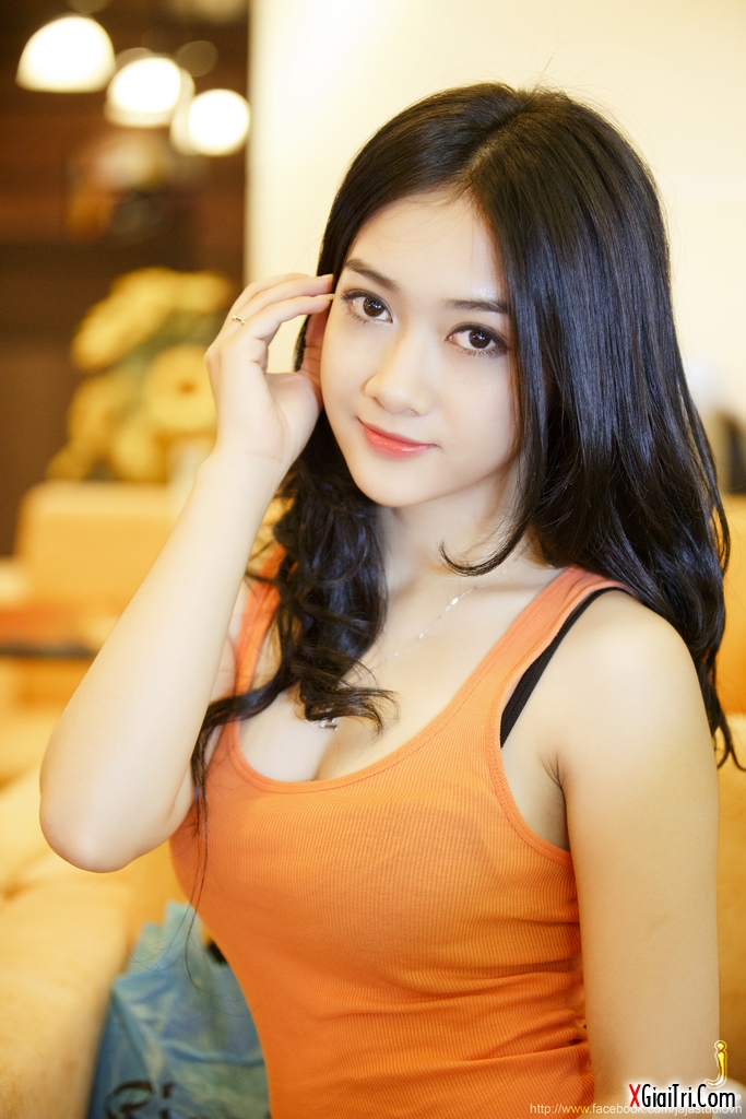 Vân Talia khoe sắc cùng nắng