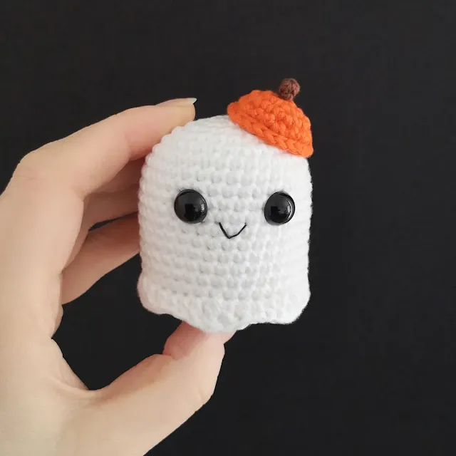 little ghost crochet pattern