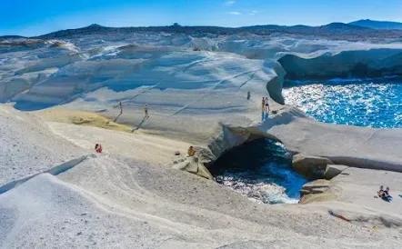 sarakiniko-to-seliniako-topio-tis-milou