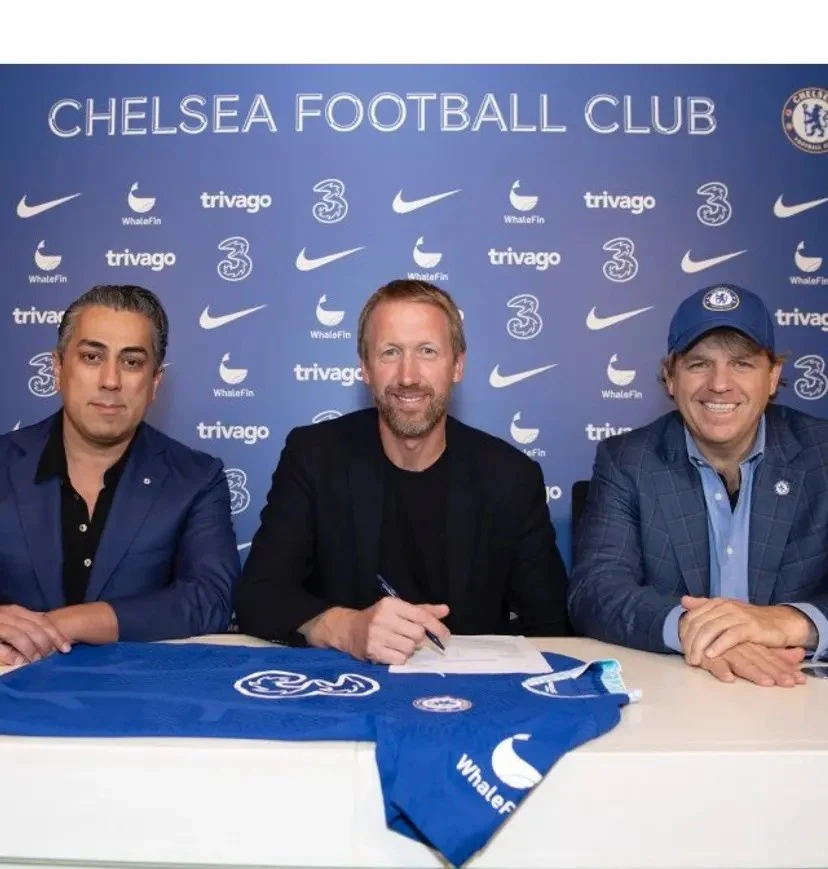 Just in: First pictures of Graham Potter at Chelsea training ground!
