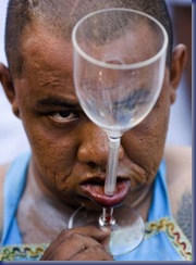 extreme-piercing-for-the-love-of-gods01