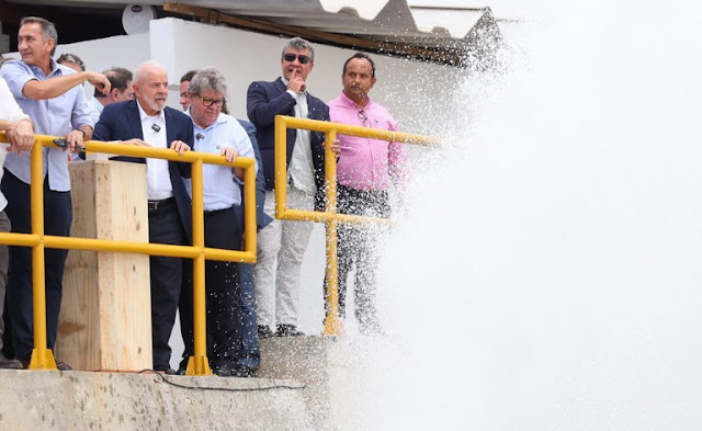 Lula e João Azevêdo entregam segundo lote do Canal Acauã-Araçagi que vai beneficiar cerca de 40 cidades