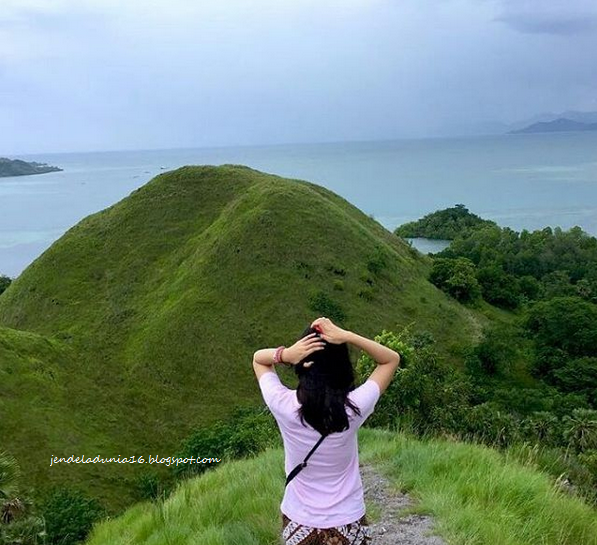 [http://FindWisata.blogspot.com] Bukit Cinta Labuhan Bajo, Pesona Alam Dari Nusa Tenggara Timur