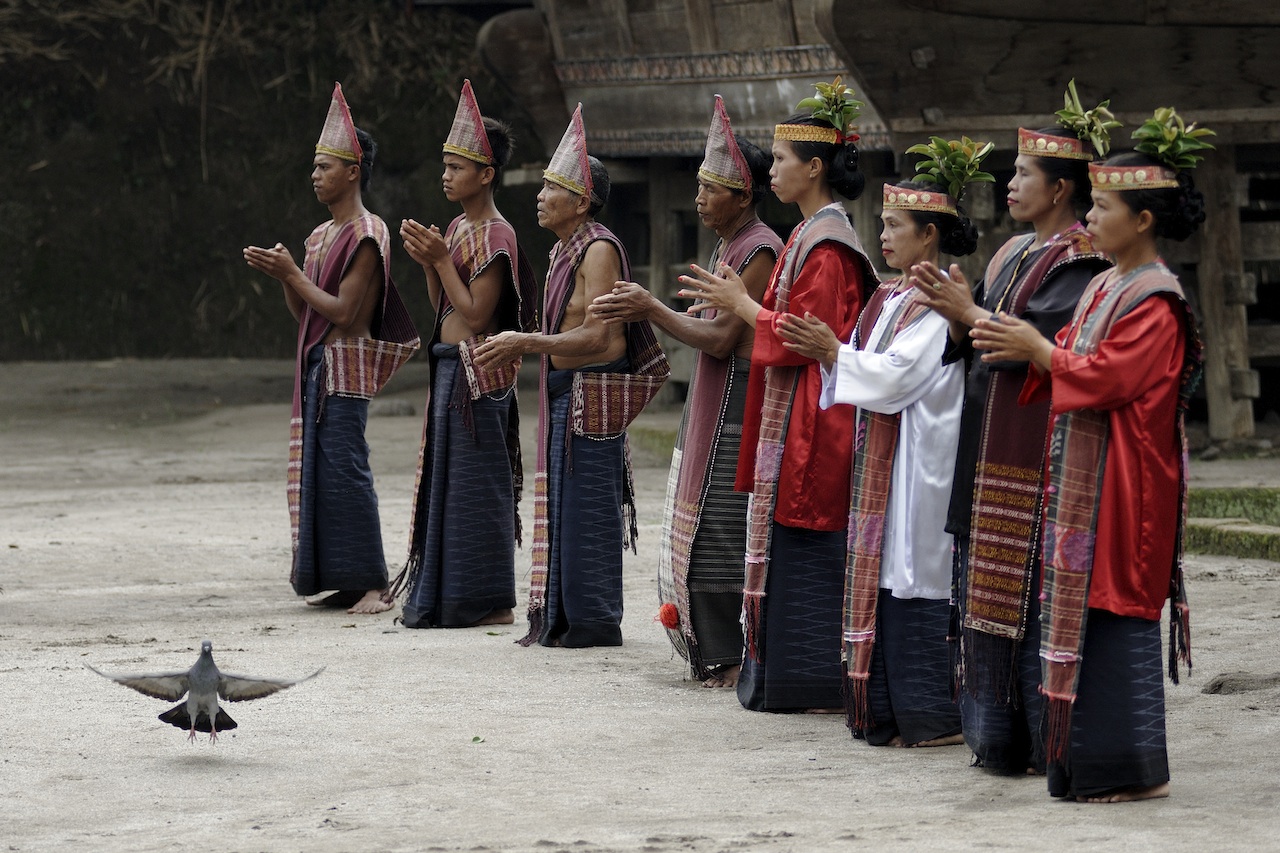 Amazing Indonesia: 11 Principles It Just Possessed by The Batak people!
