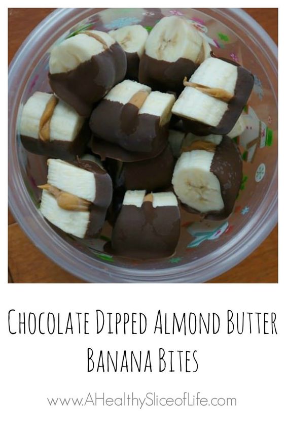chocolate dipped banana bites - these would be a great frozen treat/snack for summertime