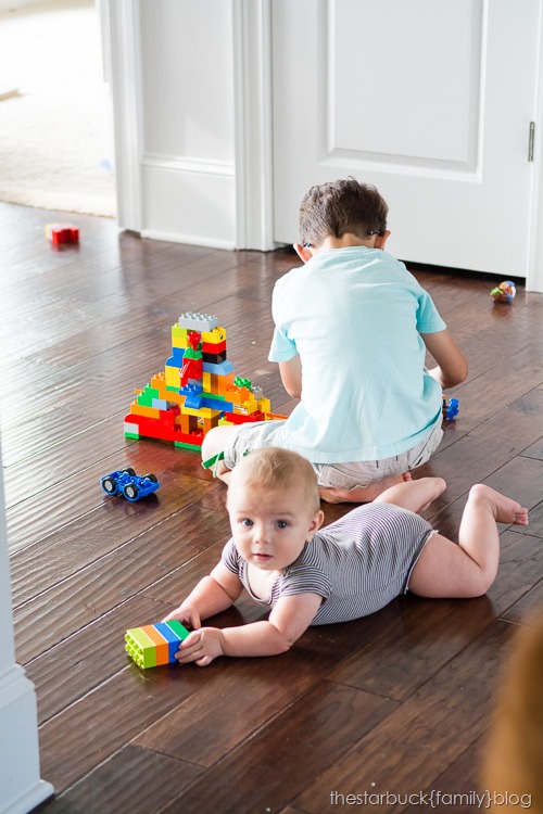 Ethan crawling 6 months blog-15