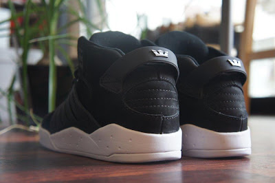 SUPRA（スープラ）SKYTOP3 BLACK NUBUCK