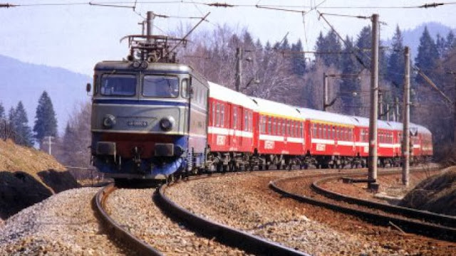 ULUITOR! Ce i se va intampla unui angajat CFR, după ce a găsit un bebeluş în toaleta unui tren