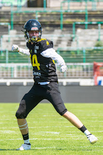 Sportfotografie GFL2 American Football Münster Blackhawks Langenfeld Londhorns Olaf Kerber