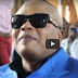 Exclusivité : 5Oème Anniversaire de JB MPIANA, Abbé COCOa lelisi batu na ba chants ya Papa Chéri (VIDEO)