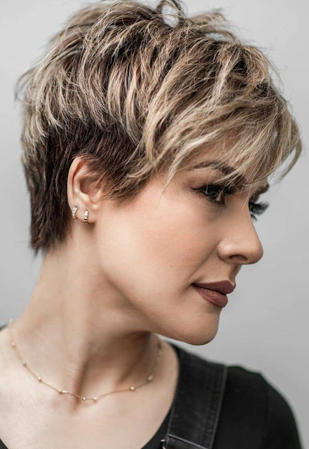 short hairstyles female 2019