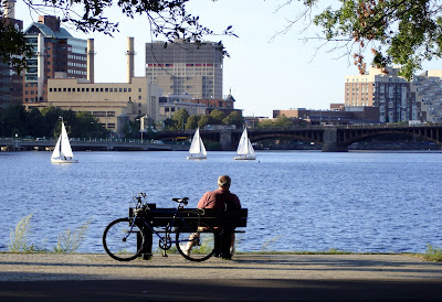 man esplanade boston bike