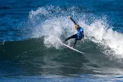 us open of surfing wsl surf30 Caitlin Simmers 22VDTI 0169 KennyMorris