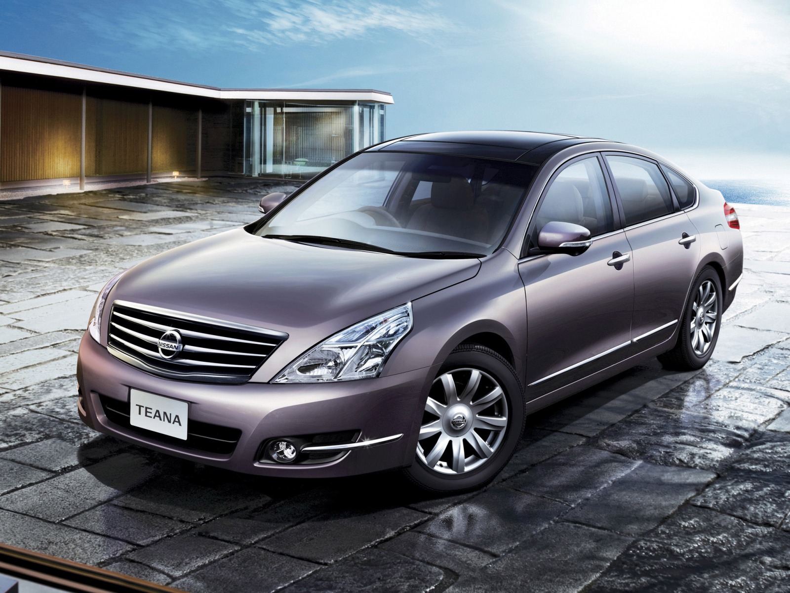 Nissan Teana 2013 Luxury Sedan, 4 doors with Airbags, ABS And Traction ...