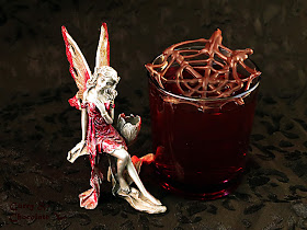 Vasitos de gelatina de fresa para Halloween – Halloween jello shots