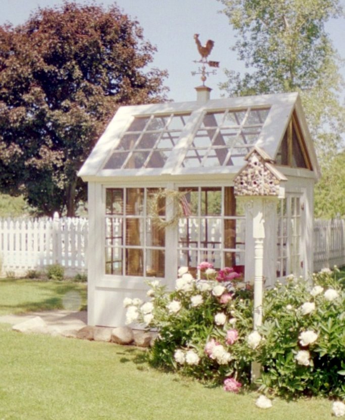 The Art Of Up-Cycling: DIY Greenhouses, Build A Green House From 