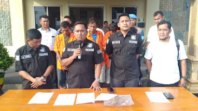 Polisi Tembak 3 Pelaku Perampokan Truk Tangki CPO