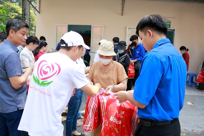 "Xuân Yêu Thương Cho Bé 2024" tiếp thêm sức mạnh cho hàng trăm trẻ em