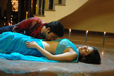 Image of "Computer chatil kidaitha kalla pondaatti" tamil sex story