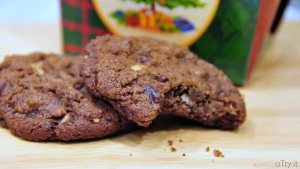 Triple Chocolate Almond Cookies