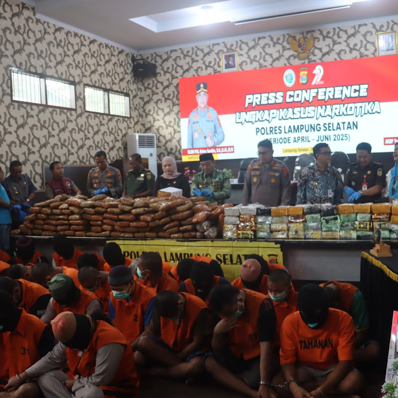 Ungkap 24 Kasus, Polres Lamsel Amankan 34 Tersangka Dan Sita Sabu Seberat 396 Kg