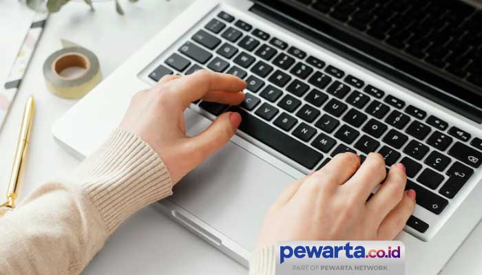 Jasa Penulis Artikel SEO AndreTron, Kelola Website Jadi Lebih Mudah