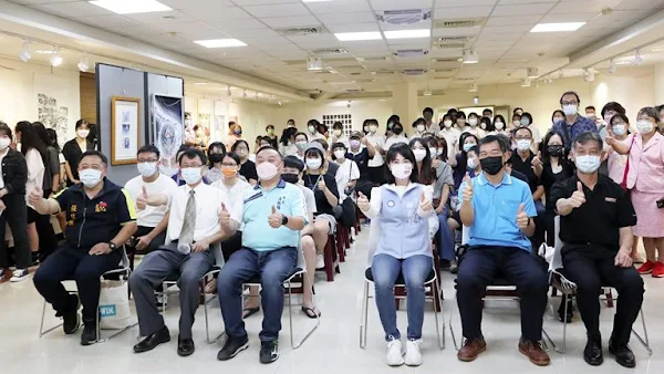 ▲國立員林高中第19屆美術班畢業展於13日在員林美術館舉辦開幕式。（圖／記者林明佑翻攝）