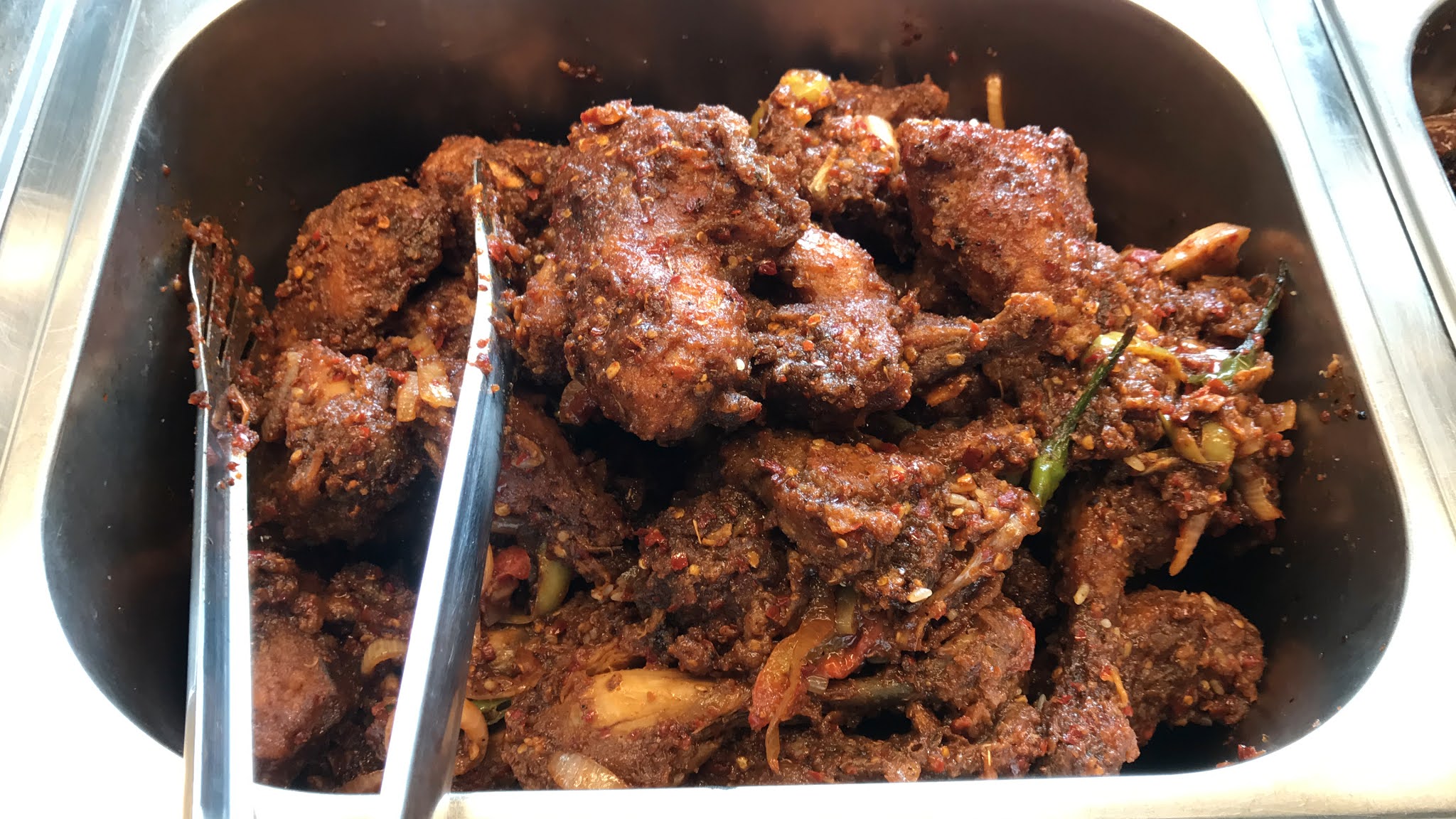Tasty Srilankan Food At Fresh Way - Kuil Hot Pack - Rathnapura, Sri Lanka