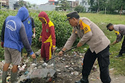 Gerakan Bersih Presisi: Wujud Nyata Implementasi Program Kapolda Sulsel oleh Polsek Maritengngae dan Forkopimcam