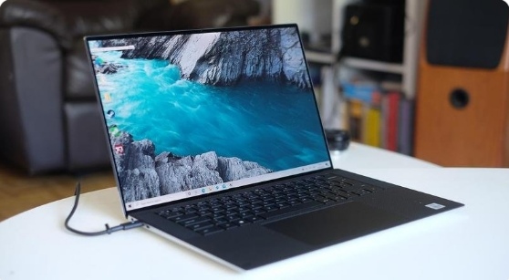 Dell XPS 15 - Best 15 Inches