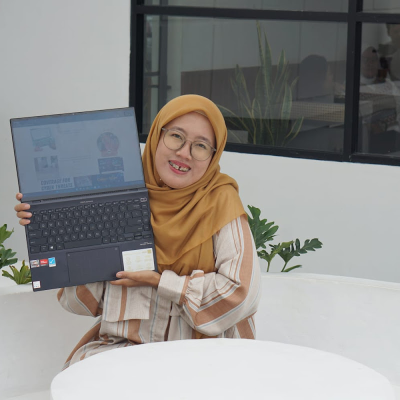 ASUS ZenBook 14X OLED UM5401