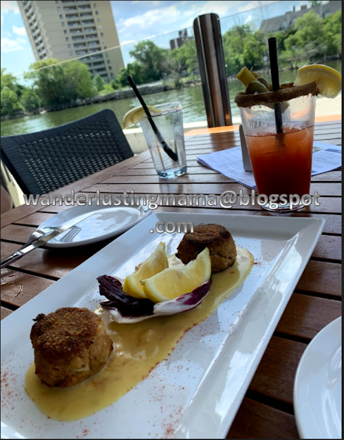 Blue Crab Cakes @Snug Harbour