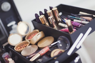 Bridal-Makeup-Kit-List-In-Hindi