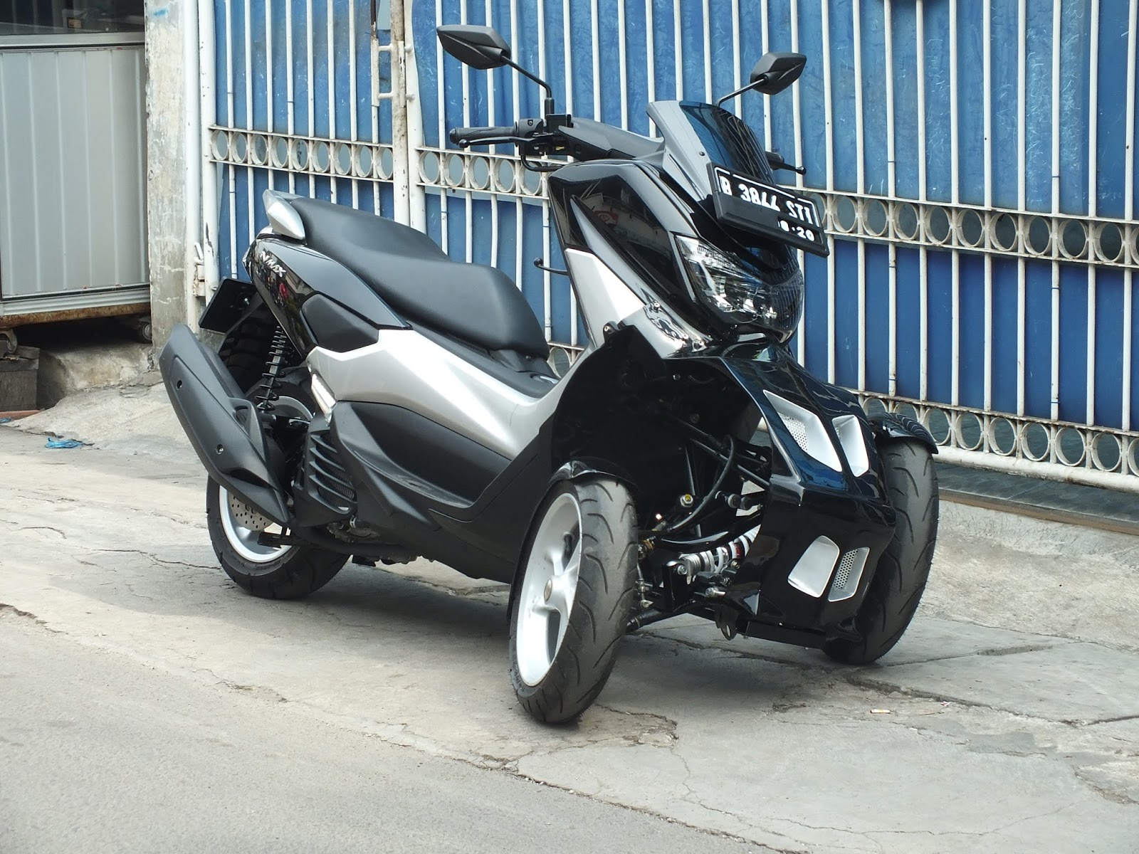 Download 87 Modifikasi Motor Matic Yamaha Nmax Terbaik Dinding Motor