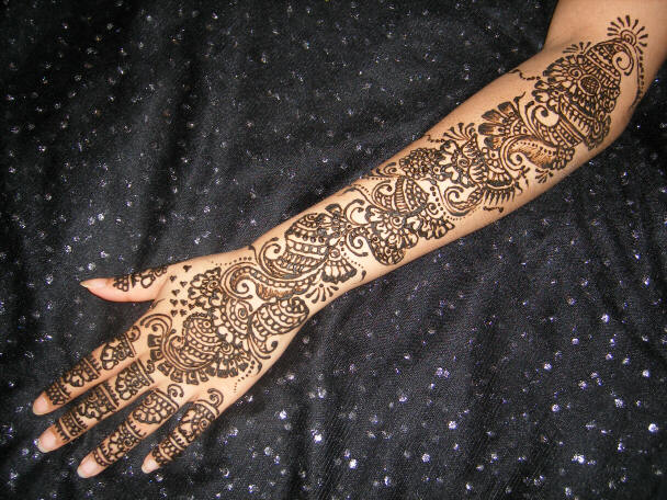 Full Hand Arabic Mehndi Designs