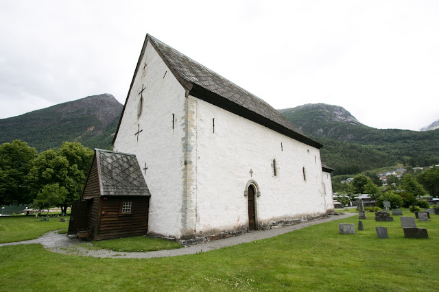 Kinsarvik-Chiesa