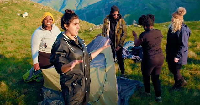 Netflix英國實境秀《Snowflake Mountain》千禧一代參加外露營之旅，讓自己變強