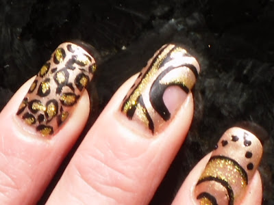 Golden Nail Glamour Nails