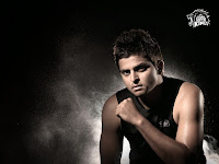 Hadome Indian Cricketer Suresh Raina Wallpaper