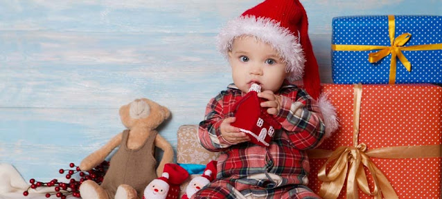 Tips For Choosing Christmas Gifts For A Newborn Baby