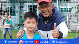 Aji Santoso Mantan Pelatih Timnas, Tertarik Melatih Bocah 9 Tahun Asal Tebo