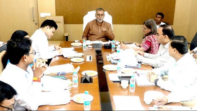 पंचायत एवं ग्रामीण विकास तथा श्रम मंत्री श्री प्रहलाद सिंह पटेल ने मंगलवार को मंत्रालय में विभागीय कार्यों की प्रगति की समीक्षा की।