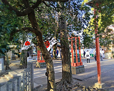 村富神社