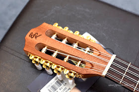 Baton Rouge V2T8 Sun 8 String Tenor ukulele headstock