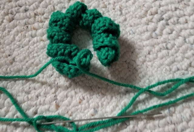 Christmas crochet wreath