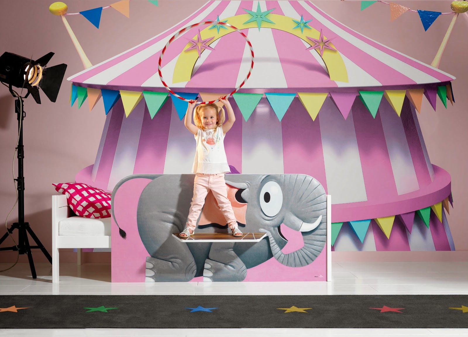 http://www.portobellostreet.es/mueble/27798/Cama-Infantil-Circus